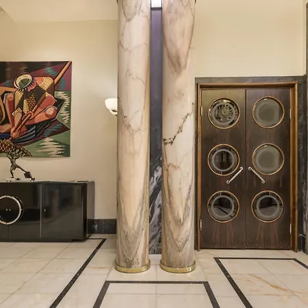 Britania Art Deco Szálloda