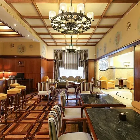 Szálloda Britania Art Deco 4*