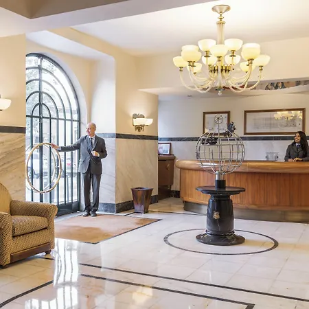 Hotel Britania Art Deco 4*