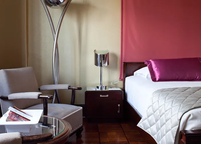 ホテル Britania Art Deco 4*