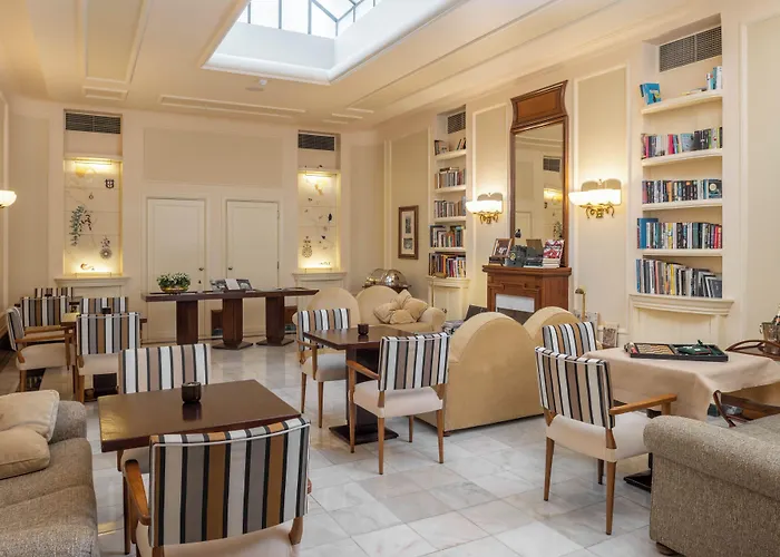 ホテル Britania Art Deco