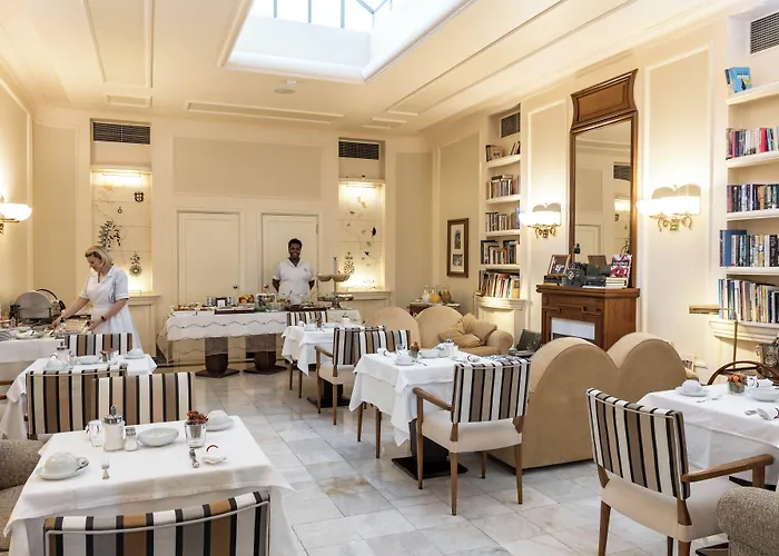 ホテル Britania Art Deco