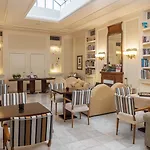 فندق Britania Art Deco